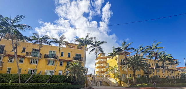 Surfside Palms Condo photo 2